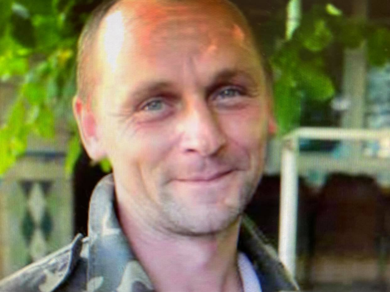 Історія Володимира з Кіровоградщини – це свідчення того, як під впливом складних життєвих обставин втративши все, “опустившись на саме дно”, можна розпочати життя спочатку