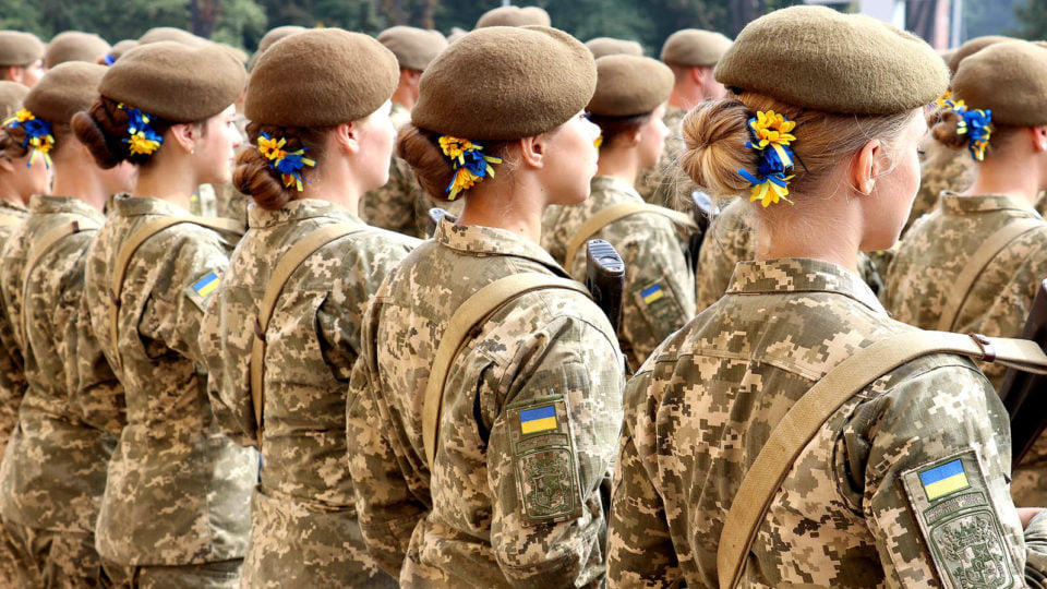 Військовий облік жінок: чи пакувати валізи на військову службу працівницям органів пробації?
