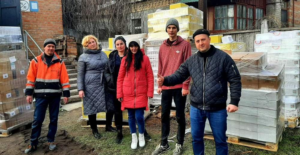 #UAразом: На Житомирщині співробітники пробації долучились до роботи у волонтерському центрі, що надає допомогу захисникам України