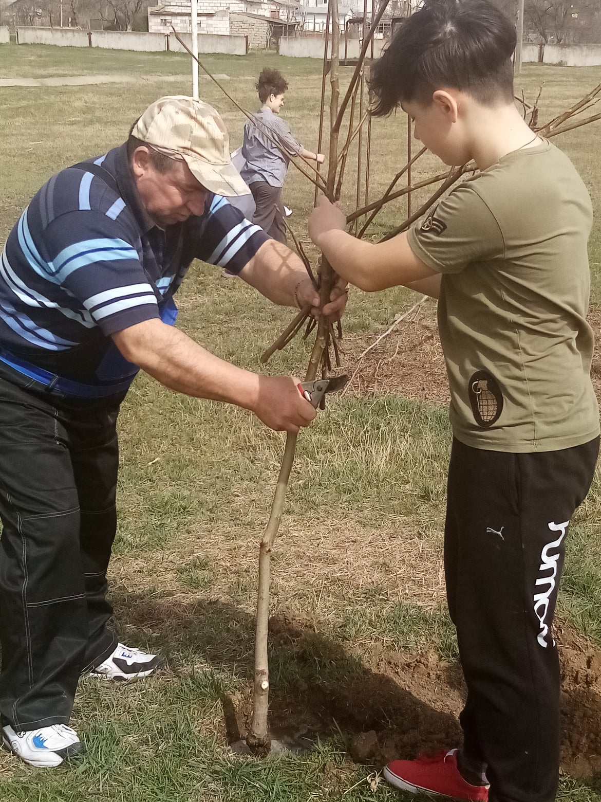 На Одещині пробаціонери долучилися до Всеукраїнської кампанії Сади Перемоги