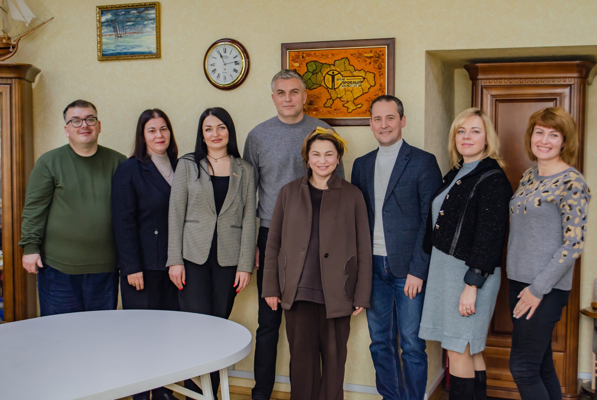 Лідери громадської думки серед волонтерів пробації