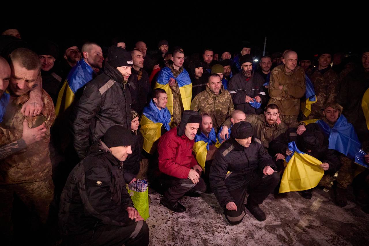 Радіємо з усією країною
