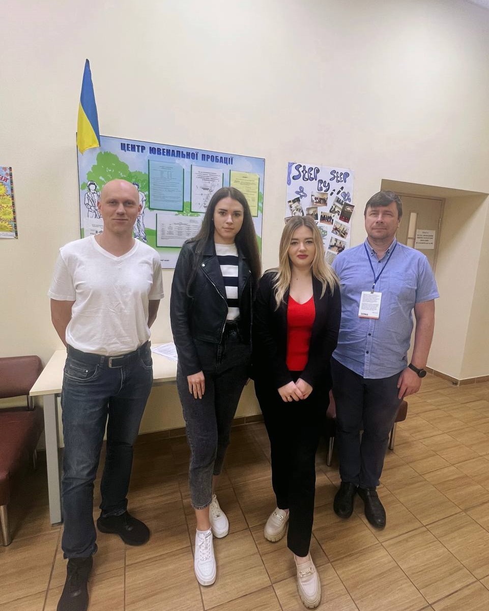 Новий проєкт “Мобільна дитяча команда” для підтримки підлітків 